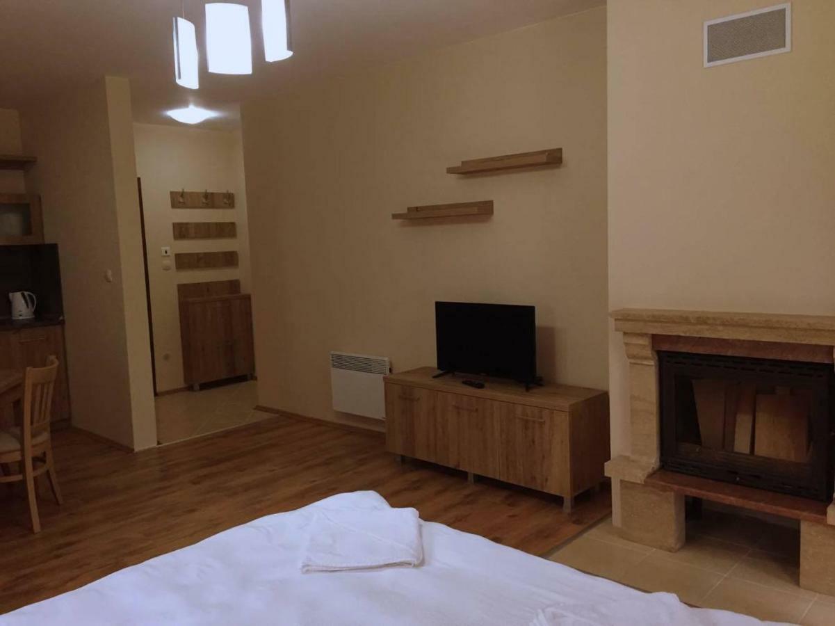 Northstar Ski Apartment In Mountain Lake Hotel Pamporowo Exterior foto